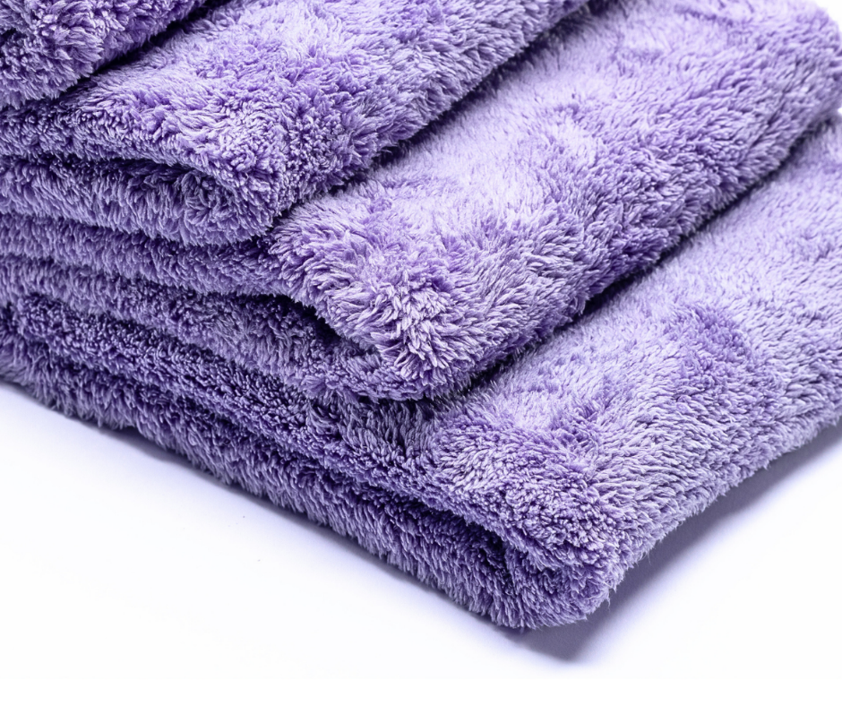 KoreanPro 550 | Plush Edgeless Microfibers 16x16 550 GSM 70/30