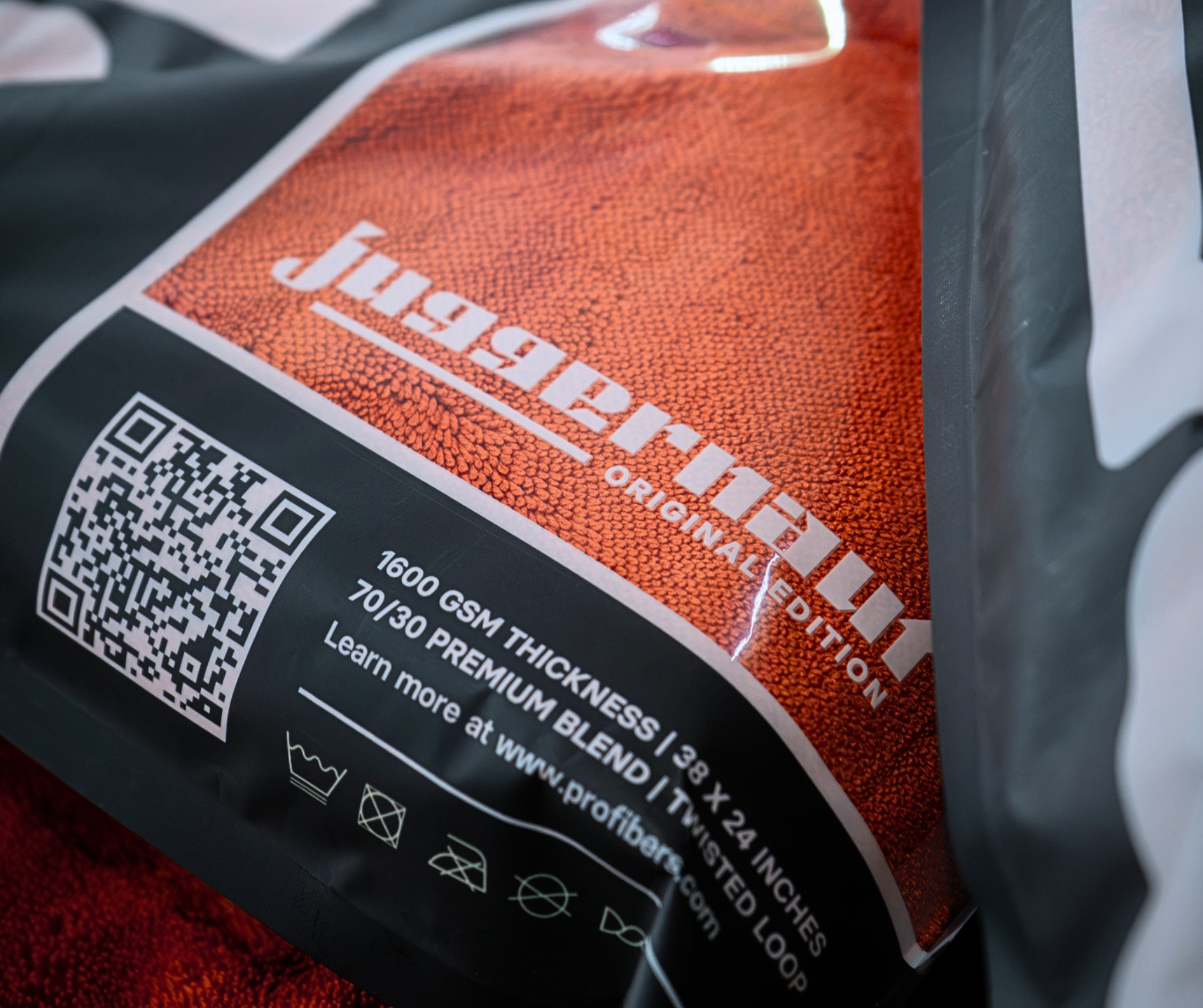 Juggernaut | Twisted Loop Drying Towel 38x24 1600 GSM 70/30